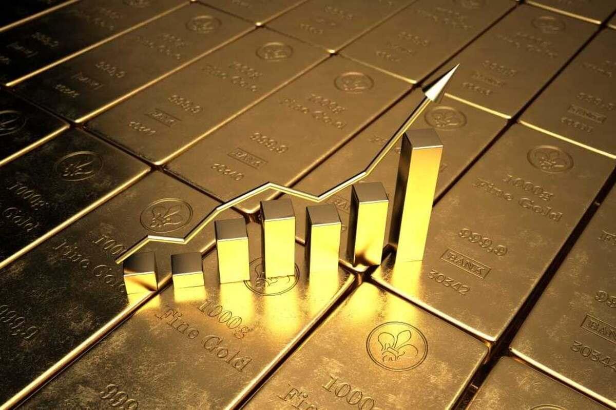Trump's 50% tariff shock: Is it time to increase your gold, silver exposure?